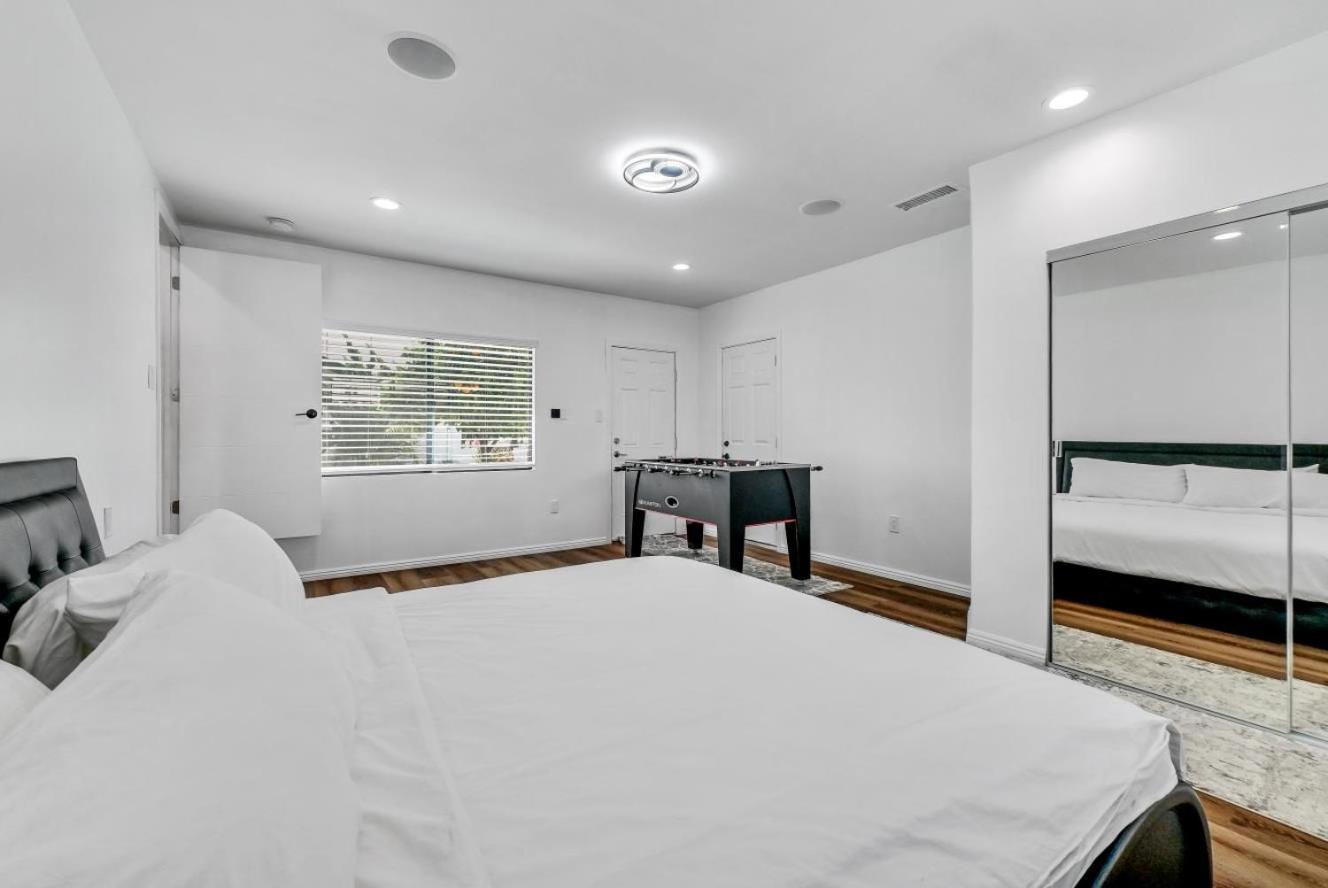 Luxury 4 Bedroom Villa Huntington Beach Exterior photo
