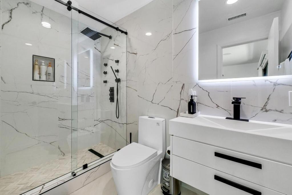 Luxury 4 Bedroom Villa Huntington Beach Exterior photo